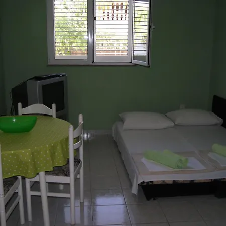 Apartament Marta - - Near The Sea