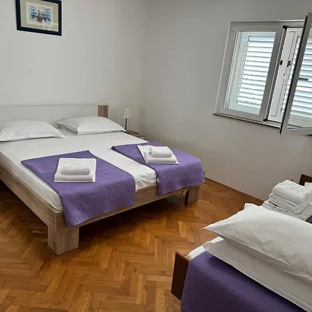 Marta - - Near The Sea Apartamento Zadar